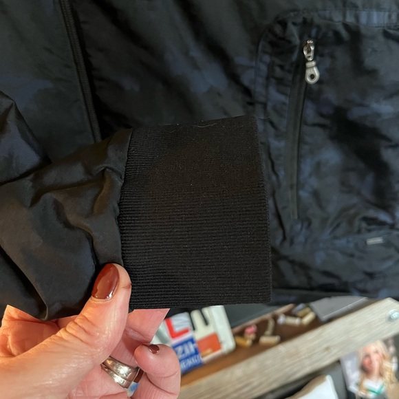 Men’s ZANEROBE jacket. - Picture 4 of 4